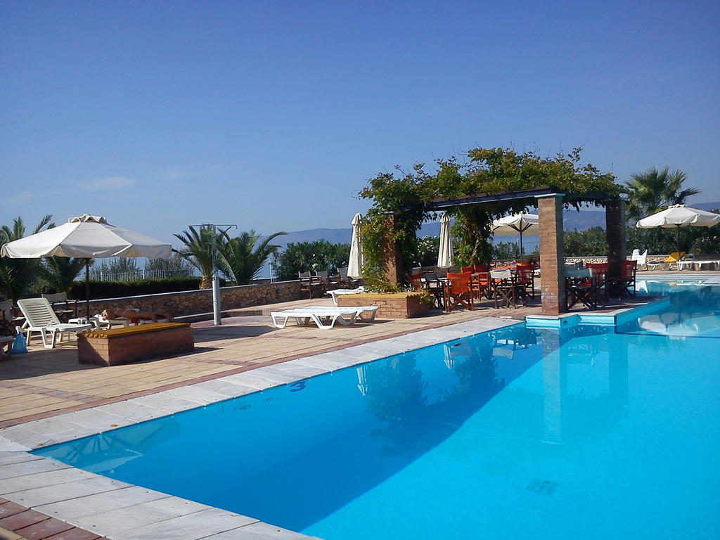 Panselinos Hotel Eftalou Екстер'єр фото